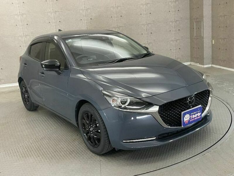 MAZDA2
