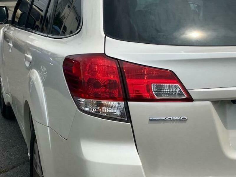 LEGACY OUTBACK