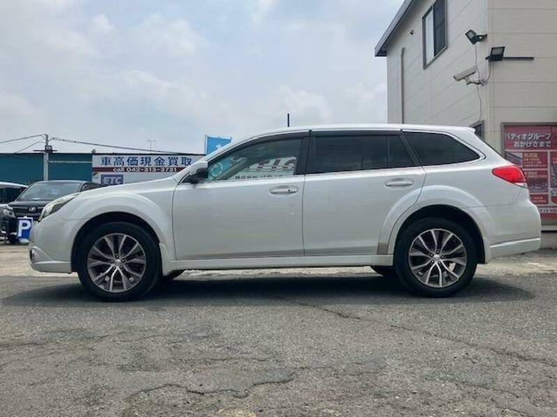 LEGACY OUTBACK