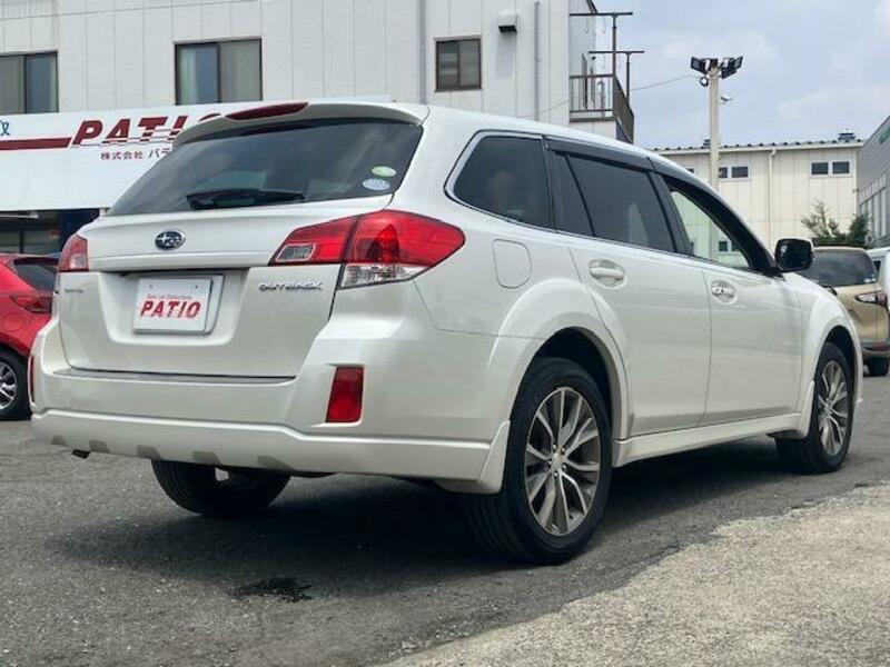 LEGACY OUTBACK
