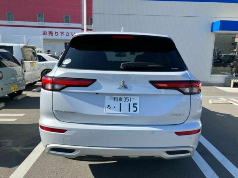 OUTLANDER PHEV