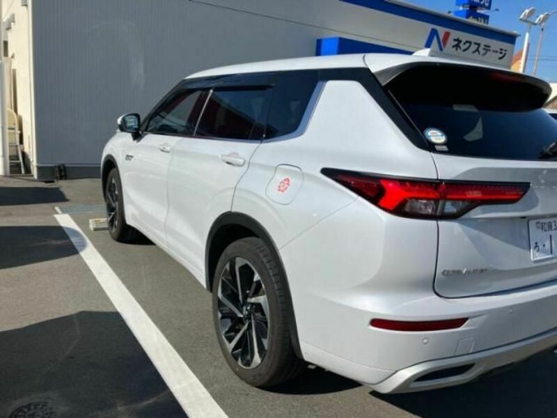 OUTLANDER PHEV