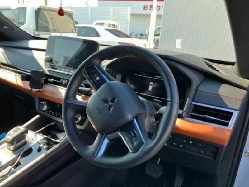 OUTLANDER PHEV