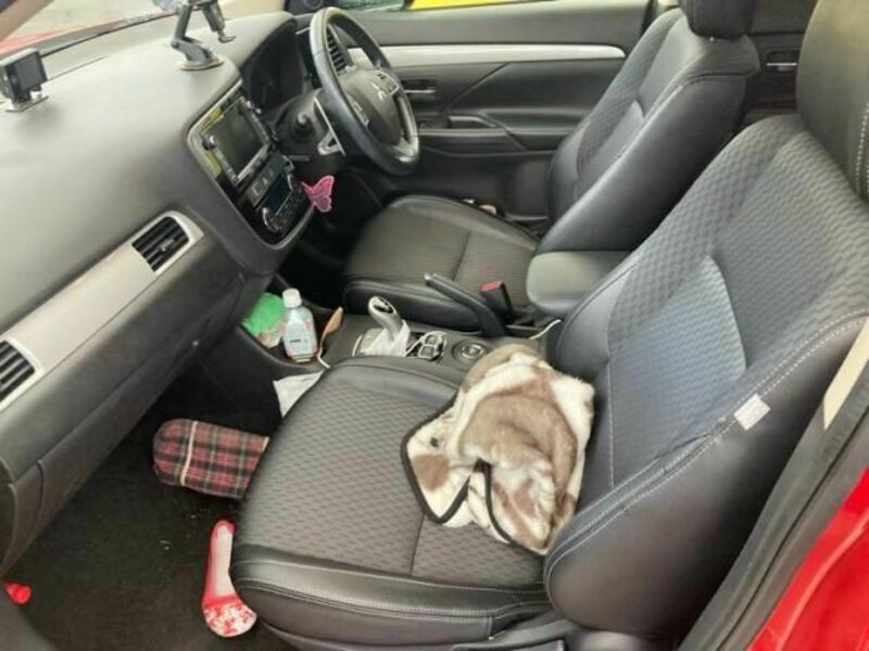 OUTLANDER PHEV