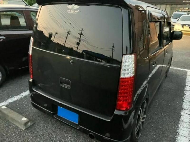 WAGON R
