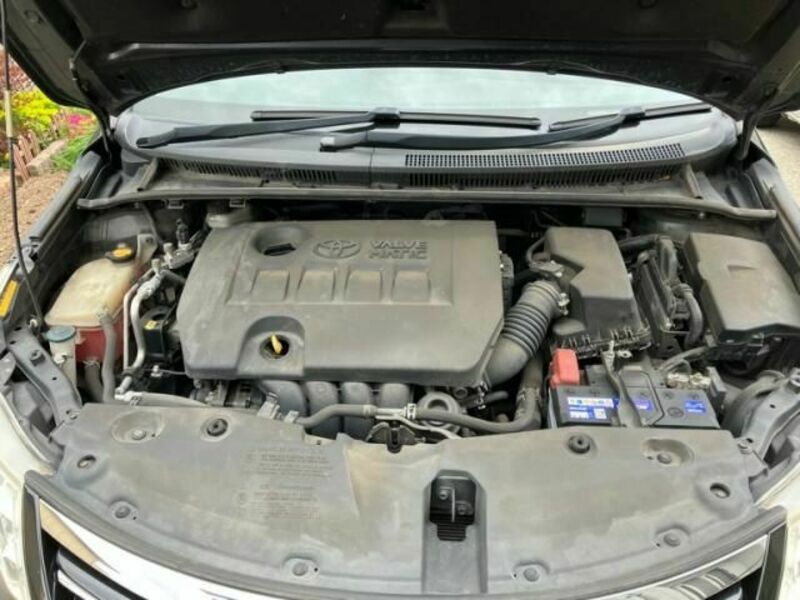 AVENSIS WAGON