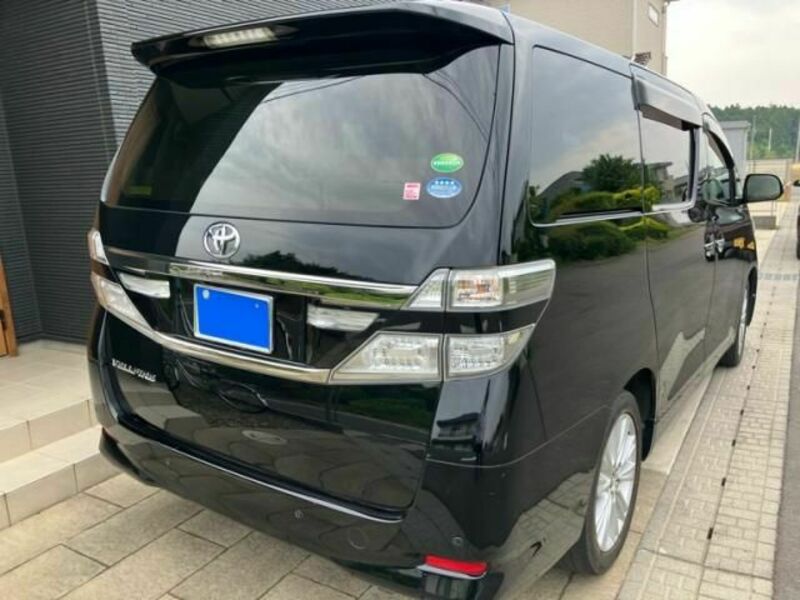 VELLFIRE