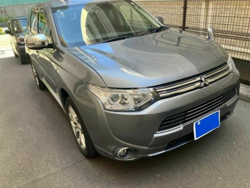 OUTLANDER PHEV