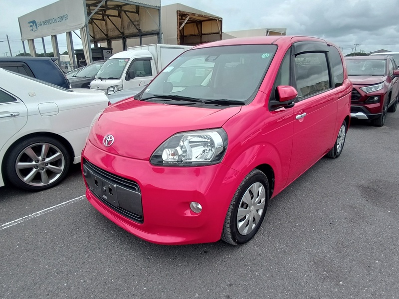 TOYOTA PORTE