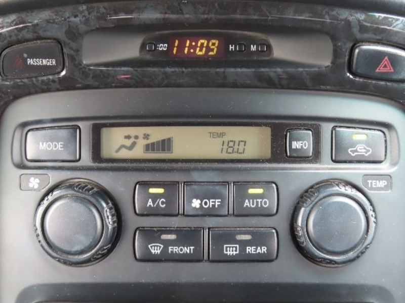 KLUGER L