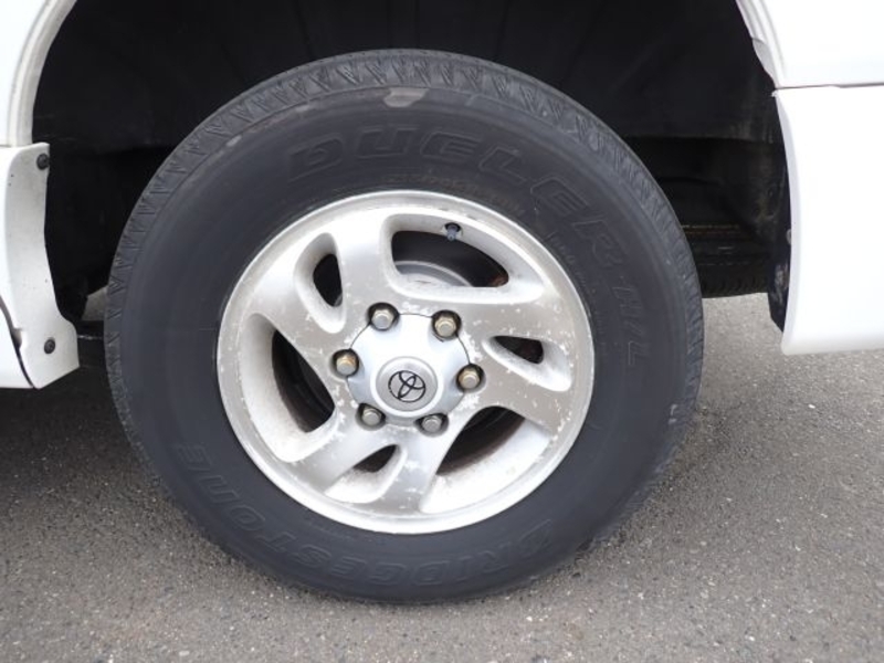 TOURING HIACE