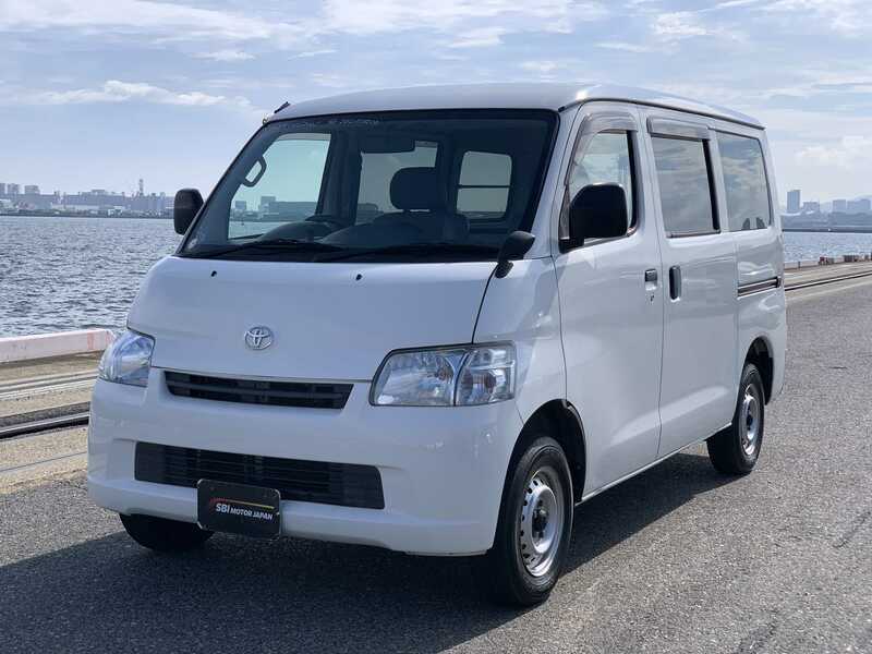 TOYOTA TOWN ACE VAN