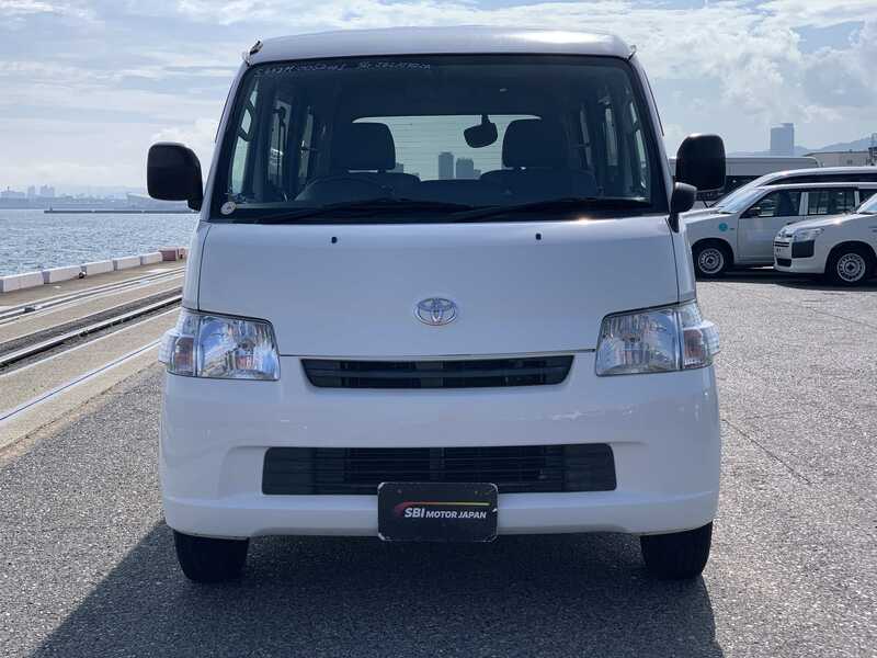 TOWN ACE VAN