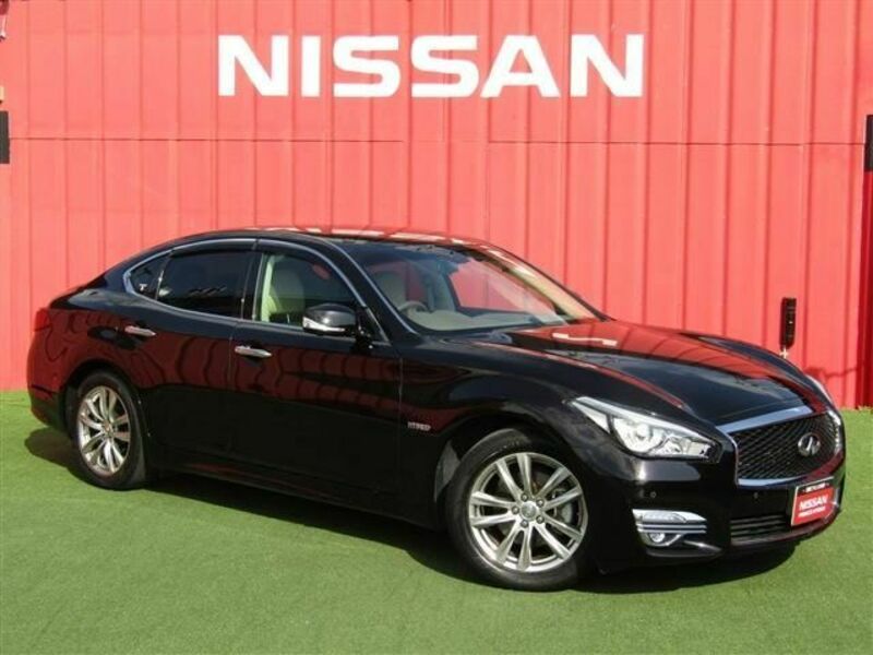 NISSAN FUGA HYBRID