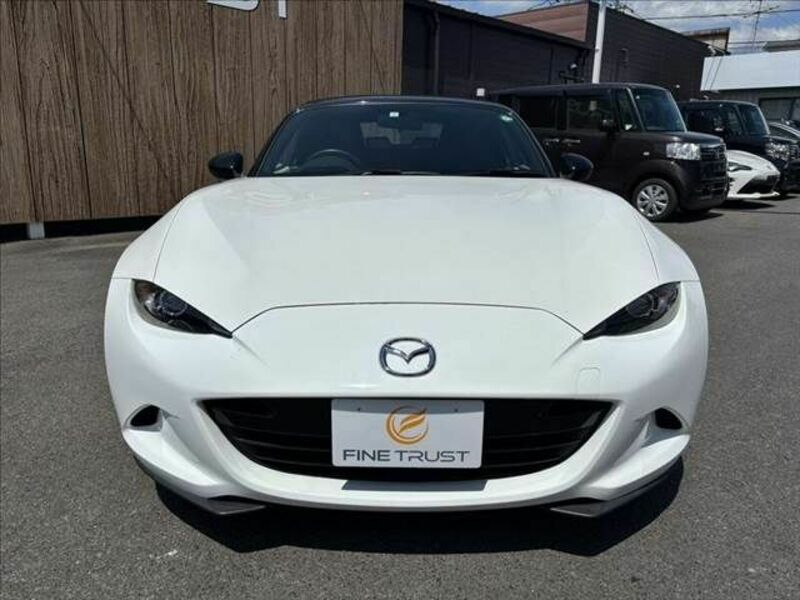 ROADSTER