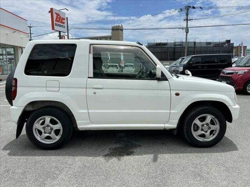 PAJERO MINI