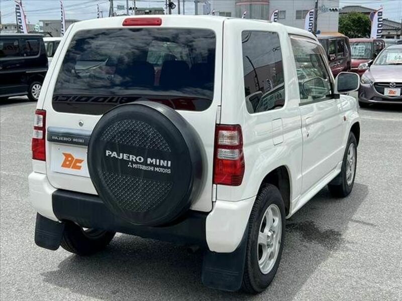 PAJERO MINI