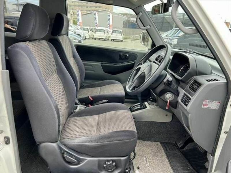 PAJERO MINI