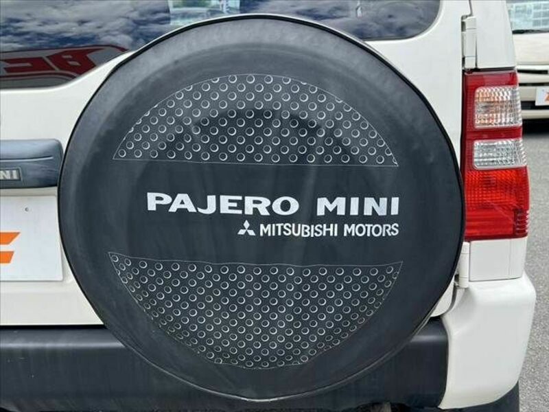 PAJERO MINI