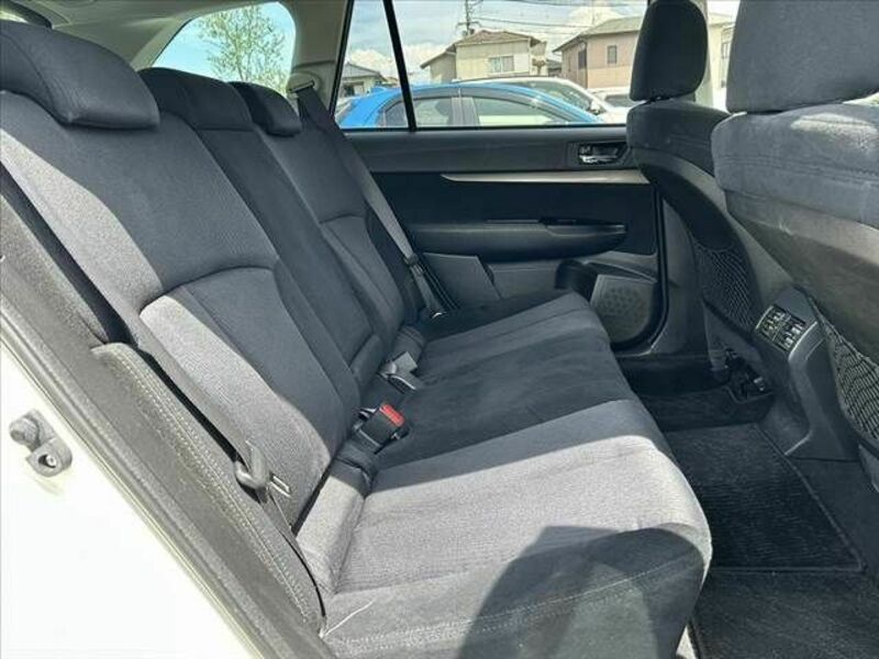 LEGACY OUTBACK