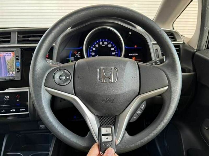 FIT HYBRID
