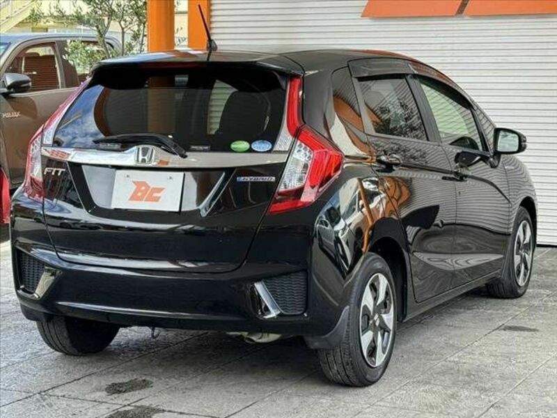 FIT HYBRID