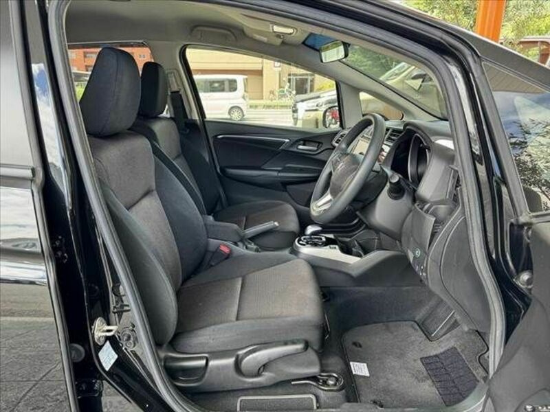 FIT HYBRID