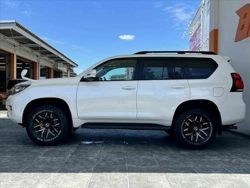 LAND CRUISER PRADO