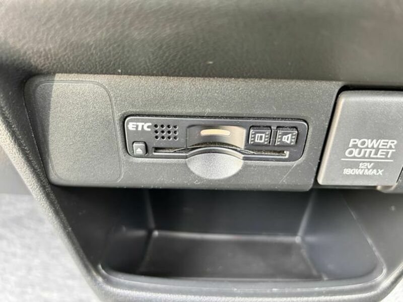 N BOX