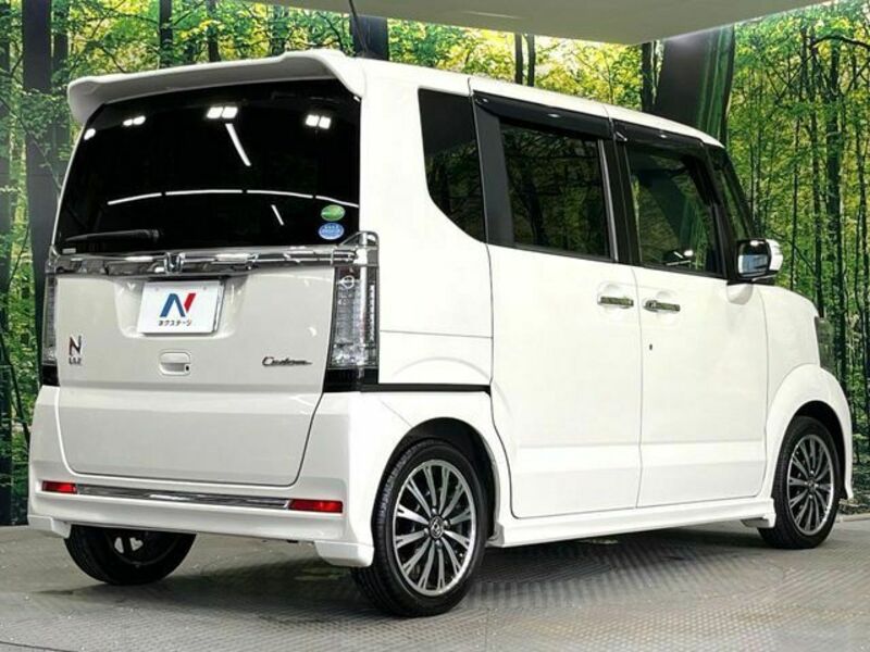 N BOX CUSTOM