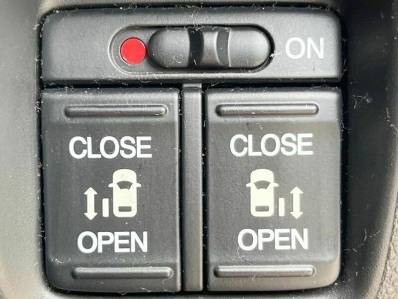 N BOX