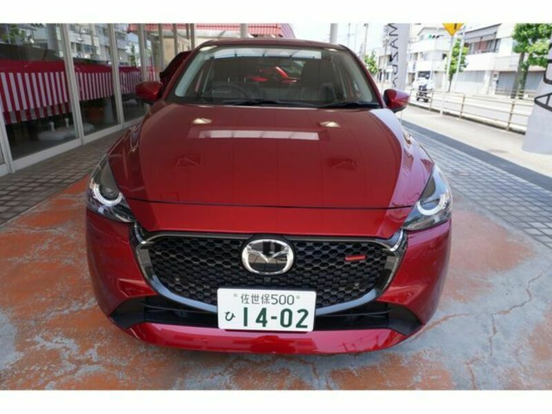MAZDA2