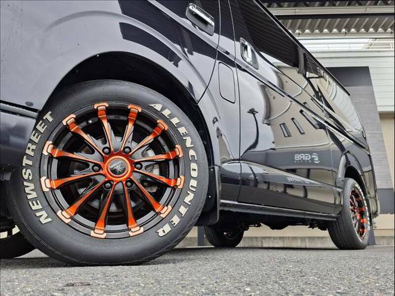 HIACE VAN