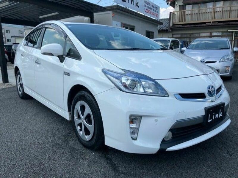 PRIUS PHV