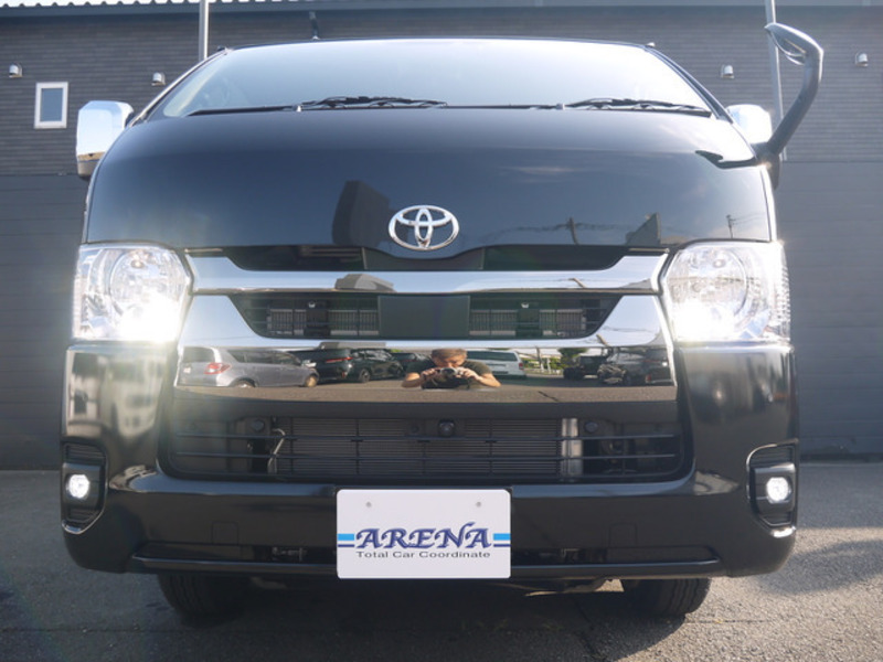 HIACE VAN