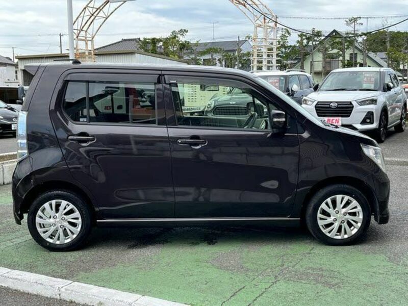 WAGON R