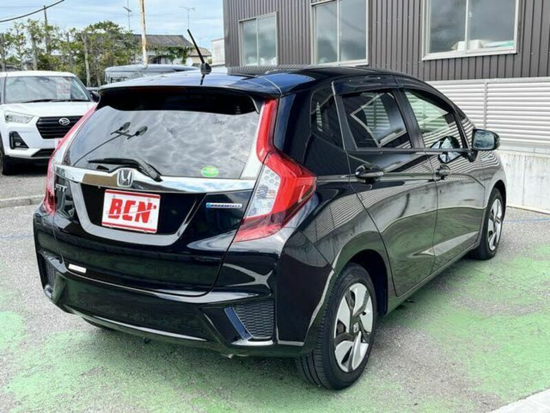 FIT HYBRID