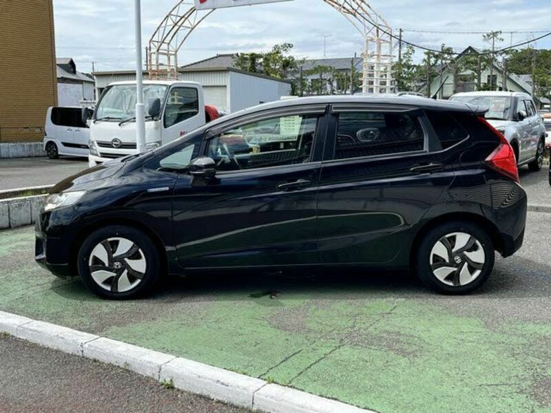 FIT HYBRID