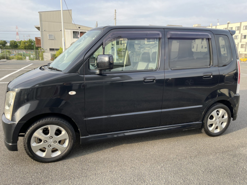 WAGON R