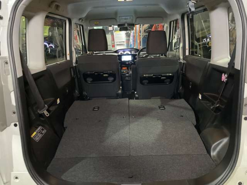 DELICA D2