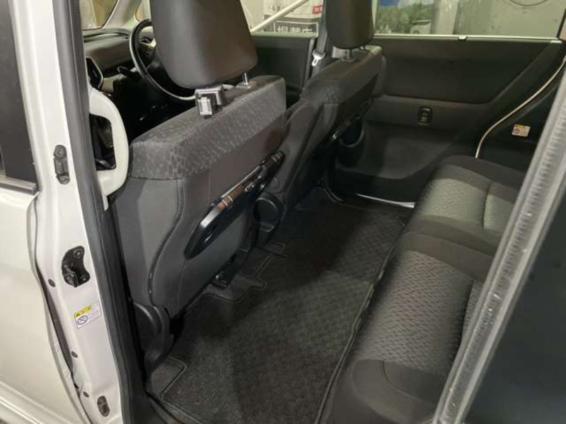 DELICA D2
