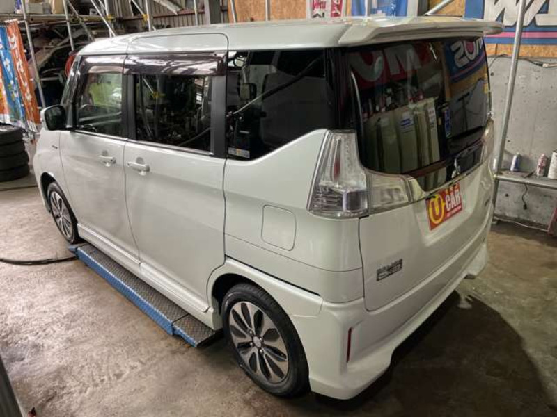 DELICA D2