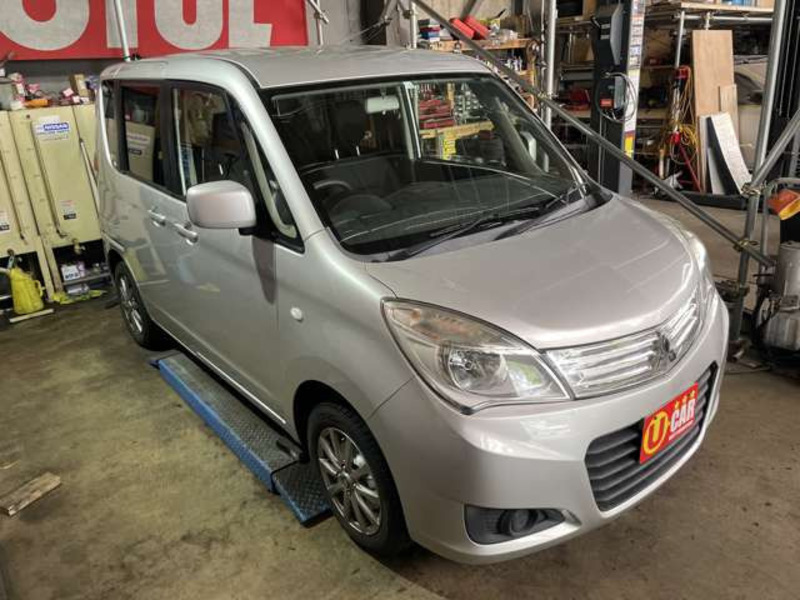 DELICA D2