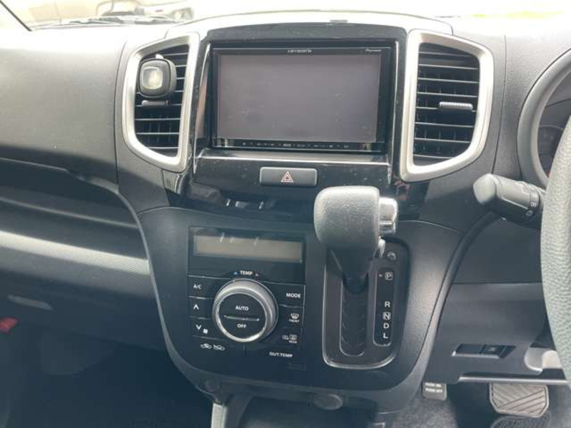 DELICA D2
