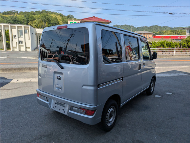 PIXIS VAN