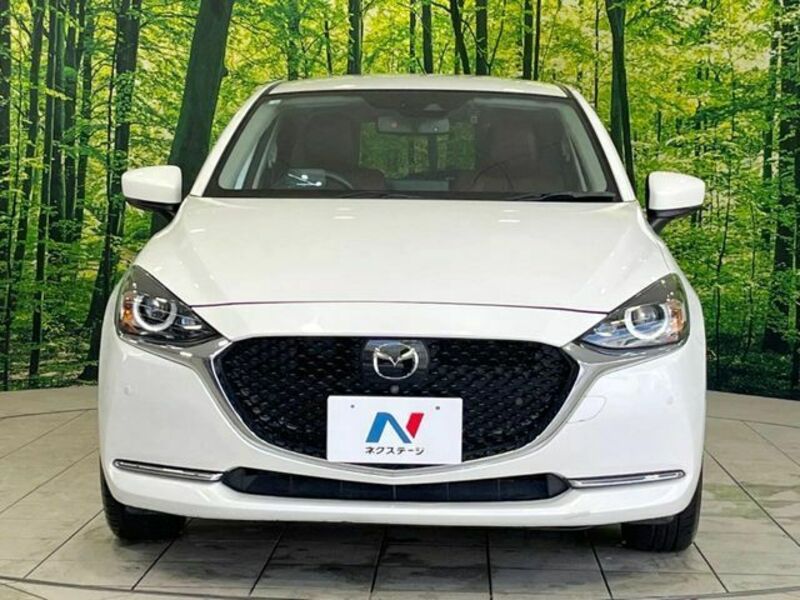 MAZDA2