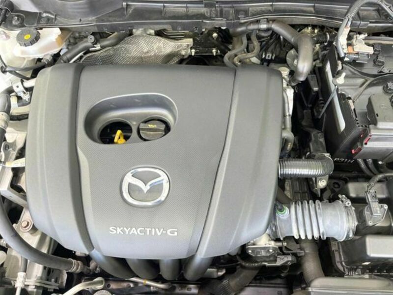 MAZDA2