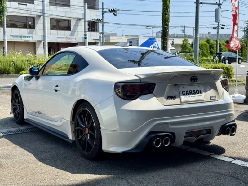 86