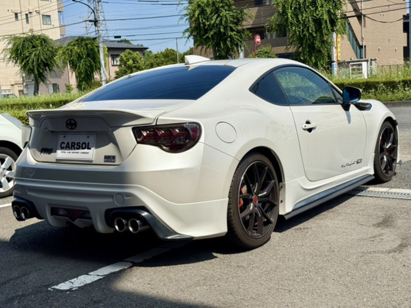 86