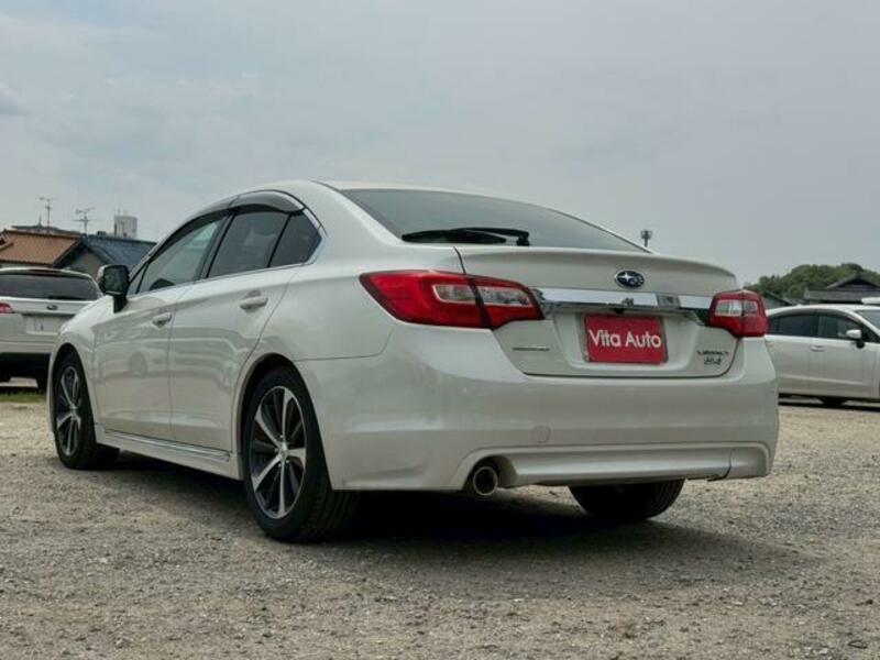 LEGACY B4